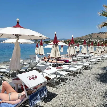 Loft Magna Grecia Centro Storico A 3 Minuti A Piedi Dal Mare * Reggio Calabria
