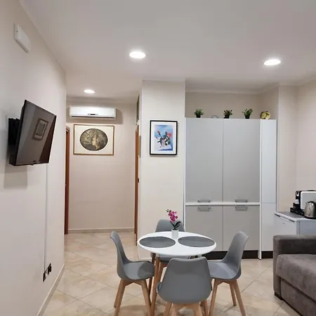 Loft Magna Grecia Centro Storico A 3 Minuti A Piedi Dal Mare Apartamento