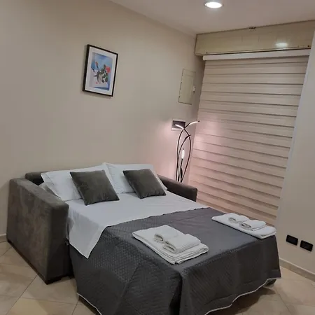 Loft Magna Grecia Centro Storico A 3 Minuti A Piedi Dal Mare Reggio Calabria