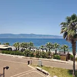 Loft Magna Grecia Centro Storico A 3 Minuti A Piedi Dal Mare 公寓
