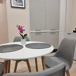 Loft Magna Grecia Centro Storico A 3 Minuti A Piedi Dal Mare 雷焦卡拉布里亚
