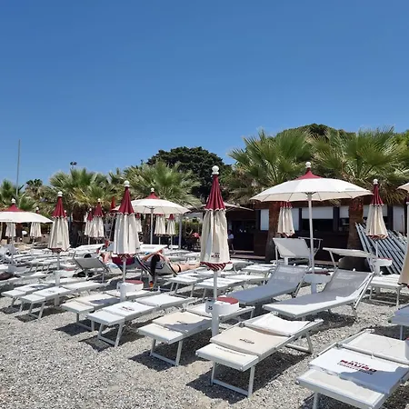 Loft Magna Grecia Centro Storico A 3 Minuti A Piedi Dal Mare