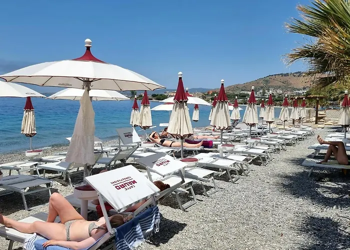Loft Magna Grecia Centro Storico A 3 Minuti A Piedi Dal Mare * 雷焦卡拉布里亚
