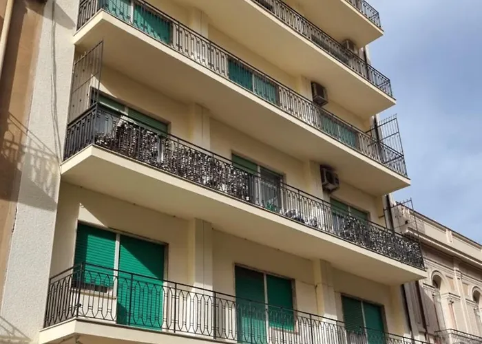 Loft Magna Grecia Centro Storico A 3 Minuti A Piedi Dal Mare 公寓 雷焦卡拉布里亚