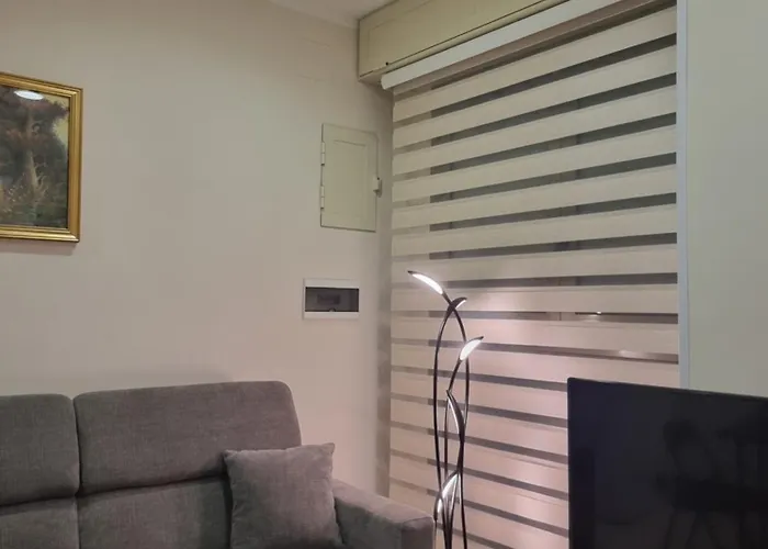 Loft Magna Grecia Centro Storico A 3 Minuti A Piedi Dal Mare * 雷焦卡拉布里亚